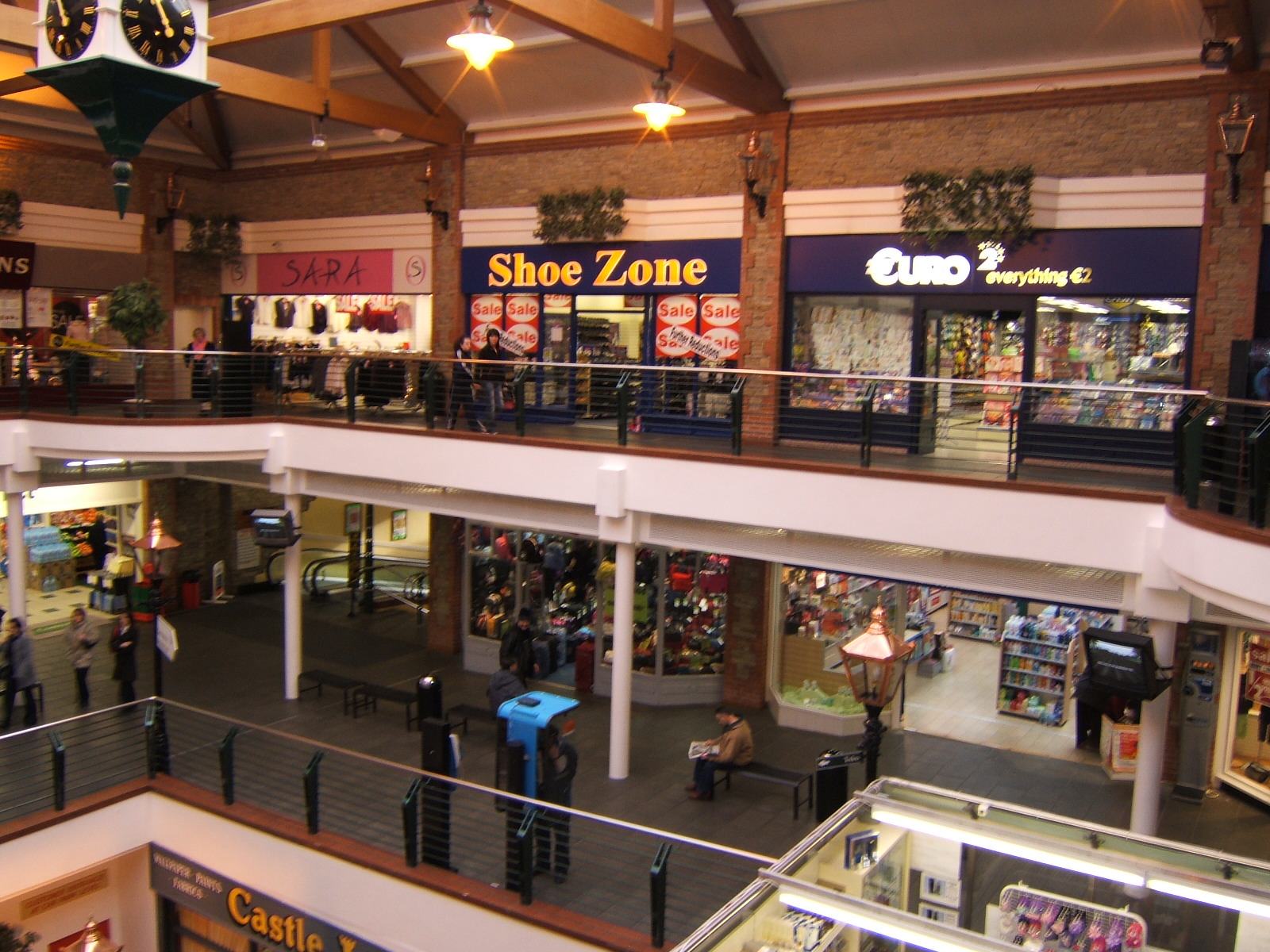 Letterkenny Shopping Centre Letterkenny Shopping Centre is open seven days a week. It is home to over 30 stores offering popular Irish and UK stores including men and women's fashion, including Penneys (Primark), beauty and jewellery stores, toy shops and more. The centre is .