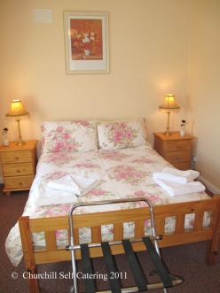 Mountain Lodge Cottage Double bedroom