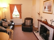 Mountain Lodge Cottage -  Living Room